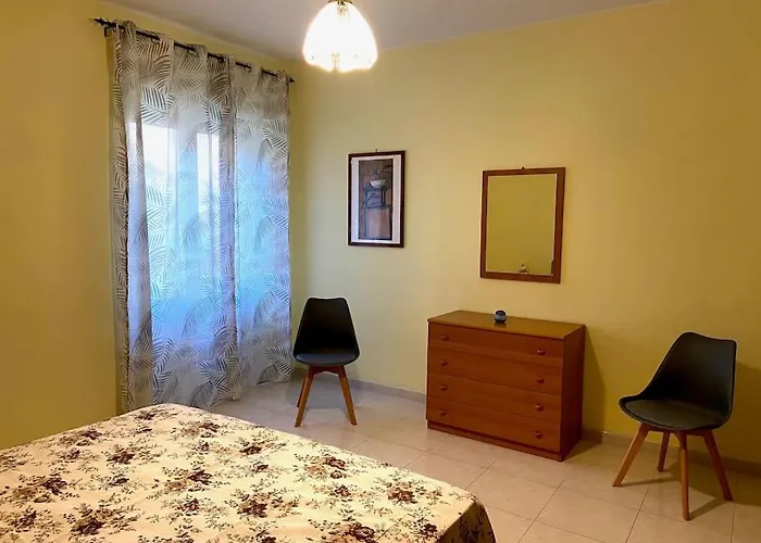 Casa Giulia A * בלמונטה קלברו